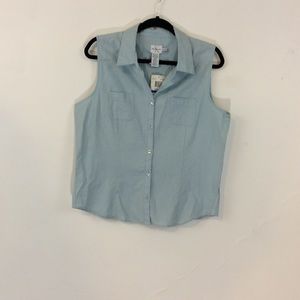 Calvin Klein | sleeveless| button down